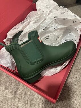 Hunter Green Chelsea Rain Boot - Forest Green